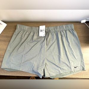 Women Nike Dri-Fit Plus Size Shorts